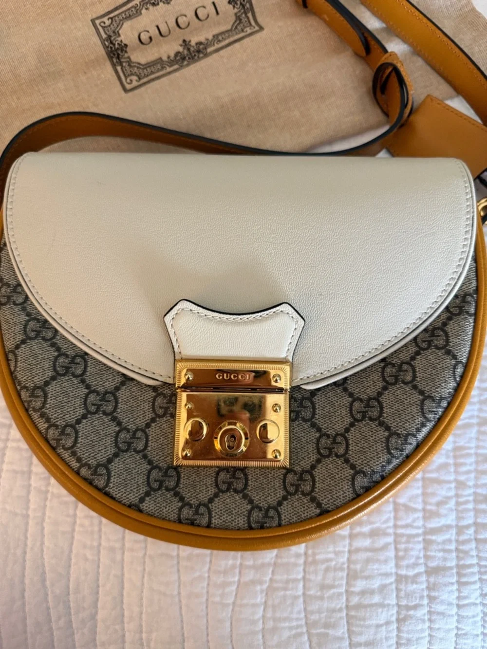 Gucci crossbody padlock, saddle, off-white, and rust - Picture 2 of 9